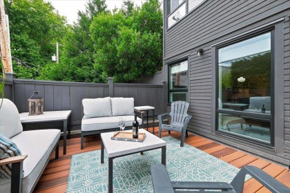 Photo 1 at 107 - 2455 York Avenue, Kitsilano, Vancouver West