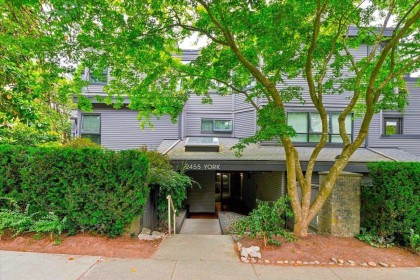 Photo 19 at 107 - 2455 York Avenue, Kitsilano, Vancouver West