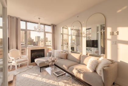 Photo 2 at 707 - 1050 Smithe Street, Vancouver West