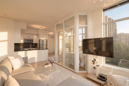 Photo 5 at 707 - 1050 Smithe Street, Vancouver West