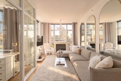 Photo 4 at 707 - 1050 Smithe Street, Vancouver West