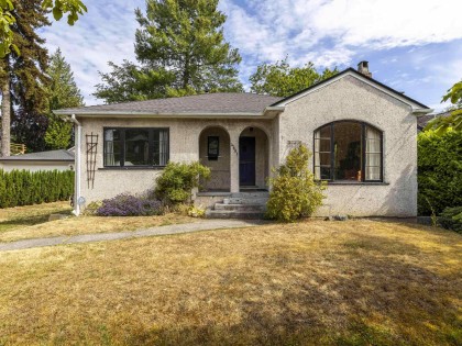 Photo 2 at 4691 W 5th Avenue, Point Grey, Vancouver West