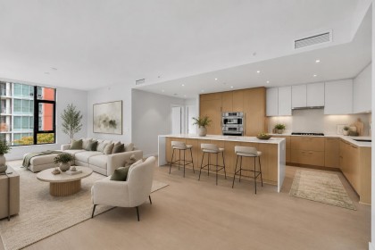 Photo 3 at 506 - 128 W 15th Street, Central Lonsdale, North Vancouver