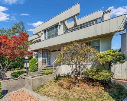 Photo 2 at 3549 W 40th Avenue, Dunbar, Vancouver West