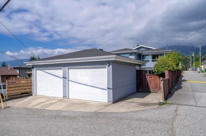 Photo 21 at 215 W 18th Street, Central Lonsdale, North Vancouver