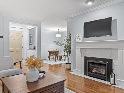 Photo 5 at 107 - 3690 Banff Court, North Vancouver