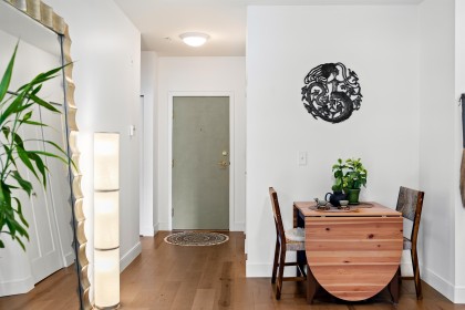 Photo 6 at 304 - 1928 Nelson Street, Vancouver West