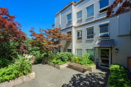 Photo 17 at 212 - 910 W 8th Avenue, Fairview VW, Vancouver West