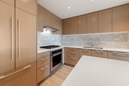 Photo 13 at 602 - 110 E 17th Street, Central Lonsdale, North Vancouver