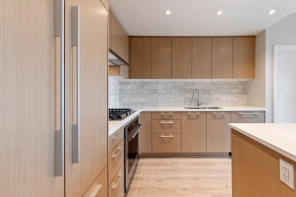 Photo 14 at 602 - 110 E 17th Street, Central Lonsdale, North Vancouver
