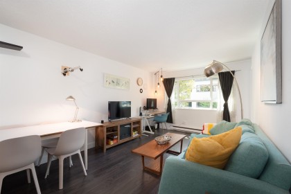 Photo 7 at 207 - 1990 W 6th Avenue, Kitsilano, Vancouver West