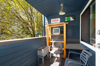 Photo 8 at 207 - 1990 W 6th Avenue, Kitsilano, Vancouver West