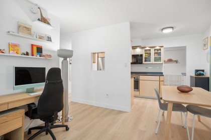 Photo 13 at 202 - 1867 W 3rd Avenue, Kitsilano, Vancouver West