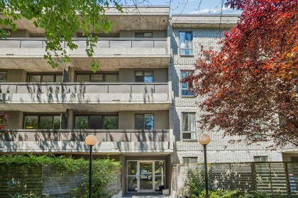 Photo 3 at 202 - 1867 W 3rd Avenue, Kitsilano, Vancouver West