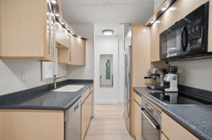 Photo 18 at 202 - 1867 W 3rd Avenue, Kitsilano, Vancouver West