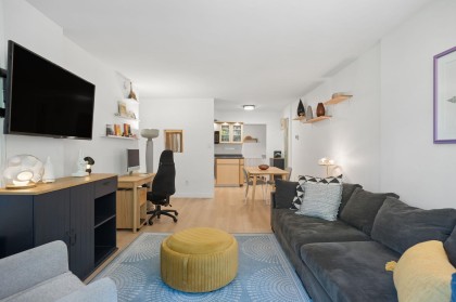 Photo 8 at 202 - 1867 W 3rd Avenue, Kitsilano, Vancouver West