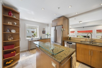 Photo 13 at 3608 W 7th Avenue, Kitsilano, Vancouver West