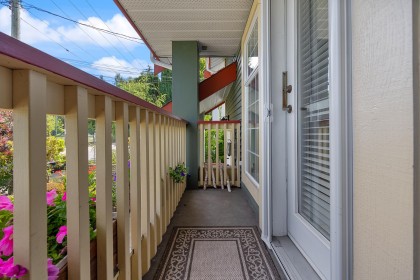 Photo 9 at 3608 W 7th Avenue, Kitsilano, Vancouver West