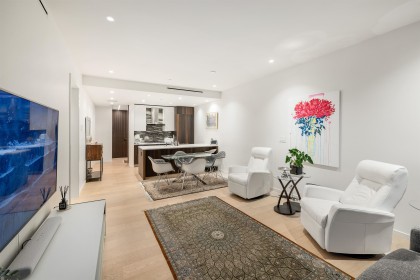 Photo 13 at 402 - 1355 Bellevue Avenue, Ambleside, West Vancouver