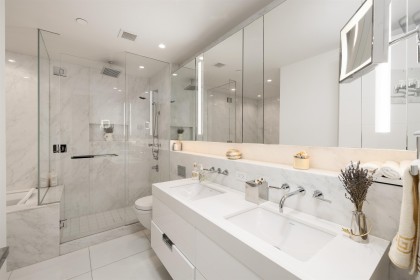 Photo 18 at 402 - 1355 Bellevue Avenue, Ambleside, West Vancouver