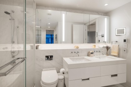 Photo 19 at 402 - 1355 Bellevue Avenue, Ambleside, West Vancouver