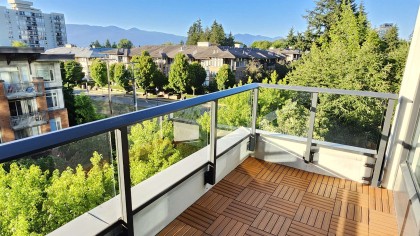 Photo 4 at 605 - 5868 Agronomy Road, University VW, Vancouver West