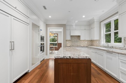 Photo 10 at 1250 Sinclair Street, Ambleside, West Vancouver
