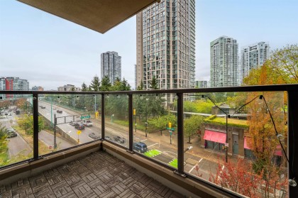 Photo 15 at 506 - 989 Beatty Street, Yaletown, Vancouver West