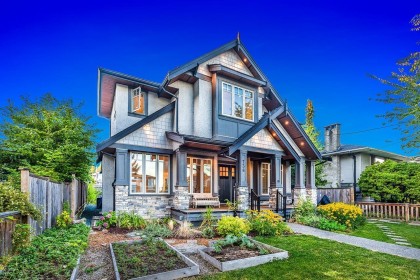 Photo 25 at 738 E 13th Street, Boulevard, North Vancouver