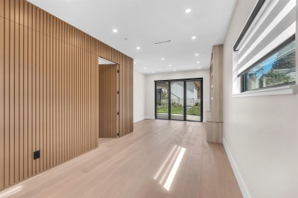 Photo 14 at 504 E 5th Street, North Vancouver