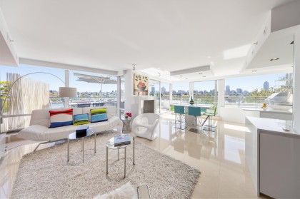 Photo 7 at 606 - 1288 Marinaside Crescent, Yaletown, Vancouver West