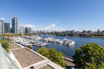 Photo 39 at 606 - 1288 Marinaside Crescent, Yaletown, Vancouver West
