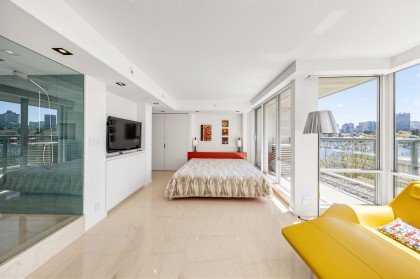 Photo 25 at 606 - 1288 Marinaside Crescent, Yaletown, Vancouver West
