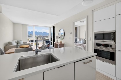 Photo 7 at 707 - 238 W Broadway, Mount Pleasant VW, Vancouver West