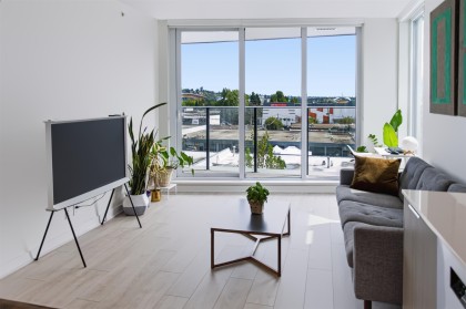 Photo 6 at 405 - 1401 Hunter Street, North Vancouver