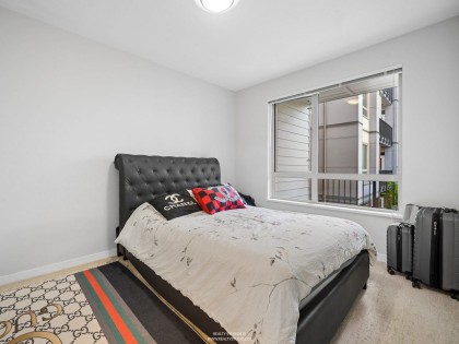 Photo 10 at 213 - 2651 Library Lane, Lynn Valley, North Vancouver