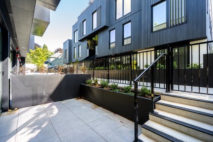 Photo 8 at 107 - 551 W 28th Avenue, Cambie, Vancouver West