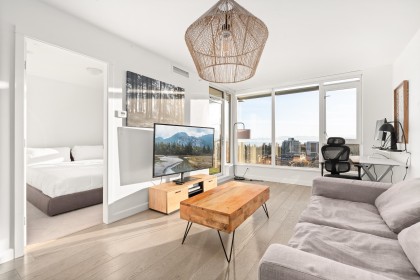 Photo 2 at 2110 - 3355 Binning Road, Vancouver West