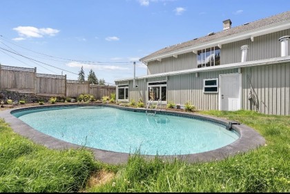 Photo 5 at 442 Monteray Avenue, Upper Delbrook, North Vancouver