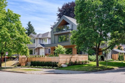 Photo 1 at 396 W 21st Avenue, Vancouver West