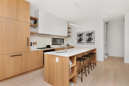 Photo 9 at 396 W 21st Avenue, Vancouver West