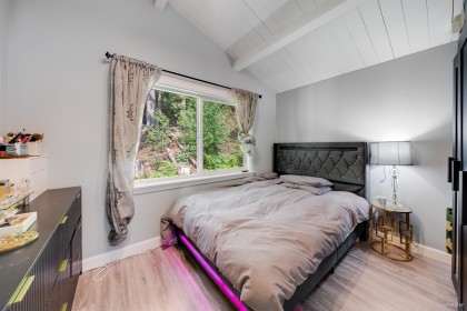 Photo 14 at 3870 Emerald Drive, Edgemont, North Vancouver
