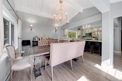 Photo 11 at 3870 Emerald Drive, Edgemont, North Vancouver