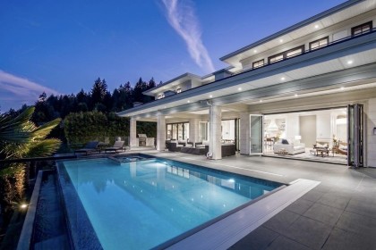 Photo 2 at 1515 Camelot Road, Chartwell, West Vancouver