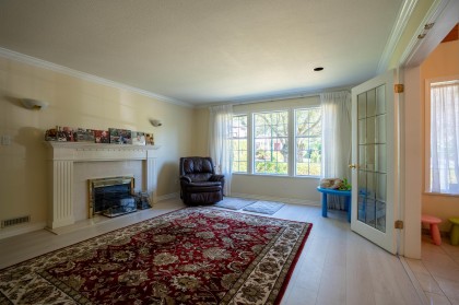 Photo 4 at 1618 W 62nd Avenue, Vancouver West