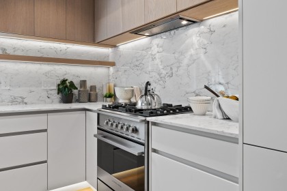 Photo 12 at 5485 Larch Street, Vancouver West