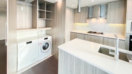 Photo 13 at 2718 - 89 Nelson Street, Yaletown, Vancouver West
