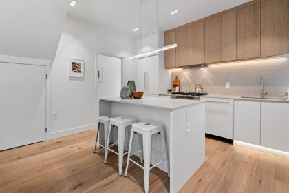 Photo 10 at 2535 W 39th Avenue, Vancouver West