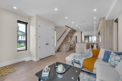 Photo 7 at 502 E 5th Street, Lower Lonsdale, North Vancouver