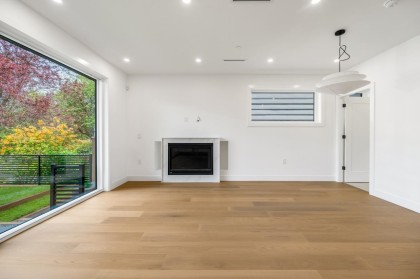 Photo 3 at 1 - 950 W 17th Avenue, Cambie, Vancouver West